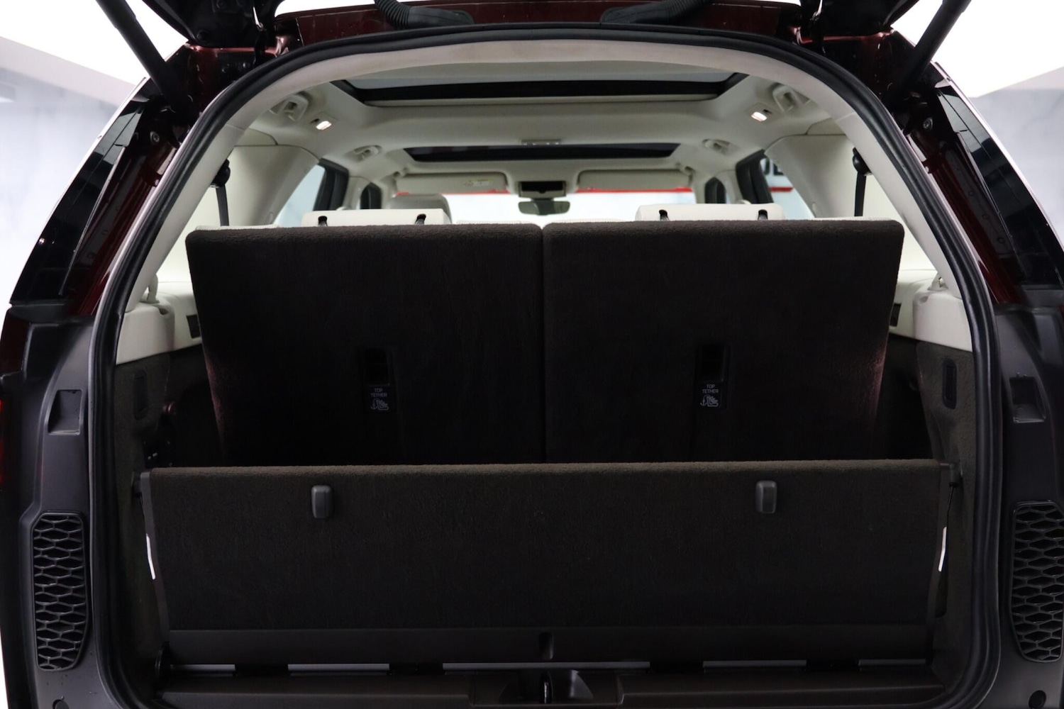 Used Land Rover Discovery 2017 for sale - 77597917: Photo 46