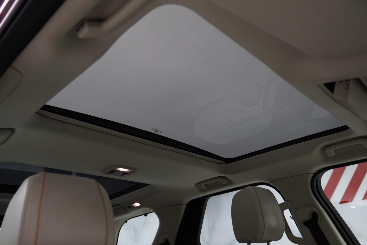 Used Land Rover Discovery 2017 for sale - 77597917: Photo 49