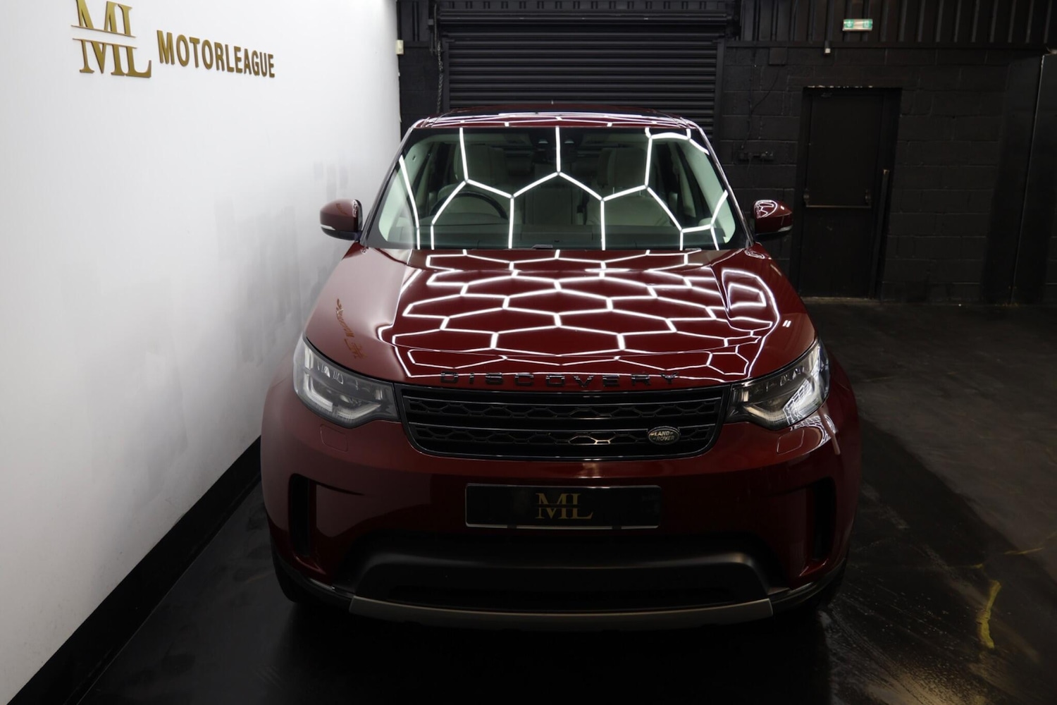 Used Land Rover Discovery 2017 for sale - 77597917: Photo 5