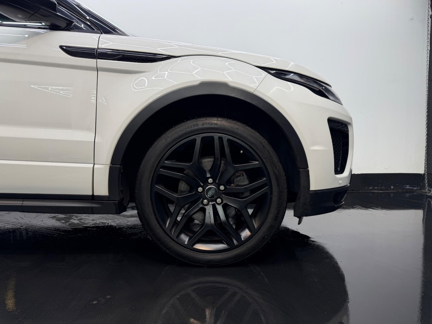 Used Land Rover Range Rover Evoque 2019 for sale - 77597604: Photo 25