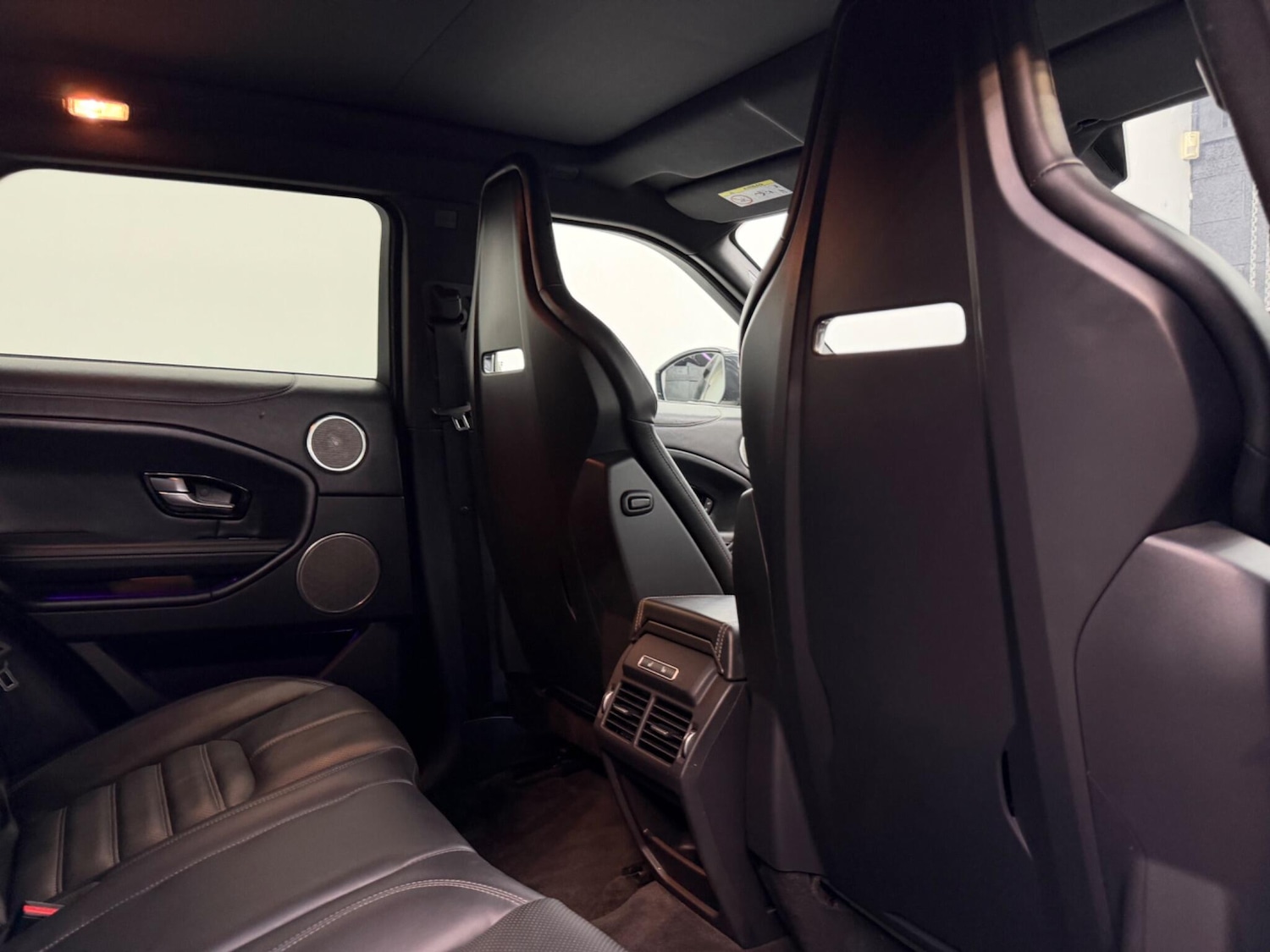 Used Land Rover Range Rover Evoque 2019 for sale - 77597604: Photo 41