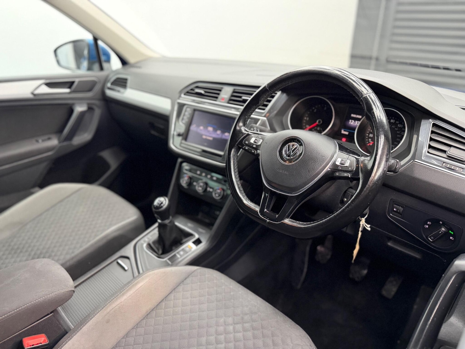 Used Volkswagen Tiguan for sale - 77598978: Photo 2