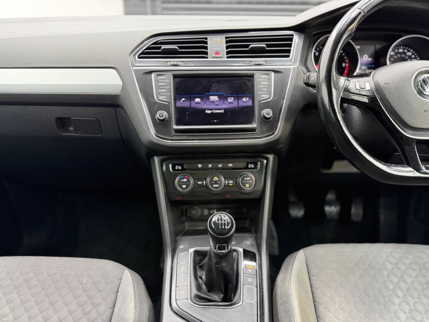 Used Volkswagen Tiguan for sale - 77598978: Photo 40