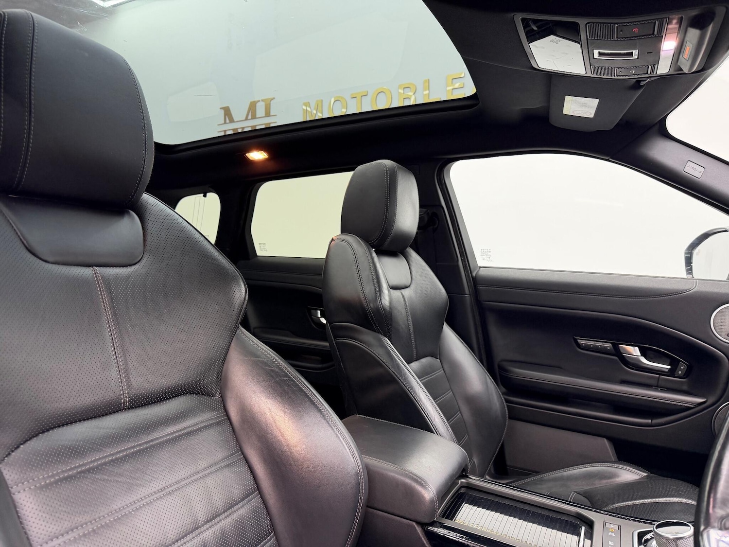 Used Land Rover Range Rover Evoque for sale - 77598671: Photo 37