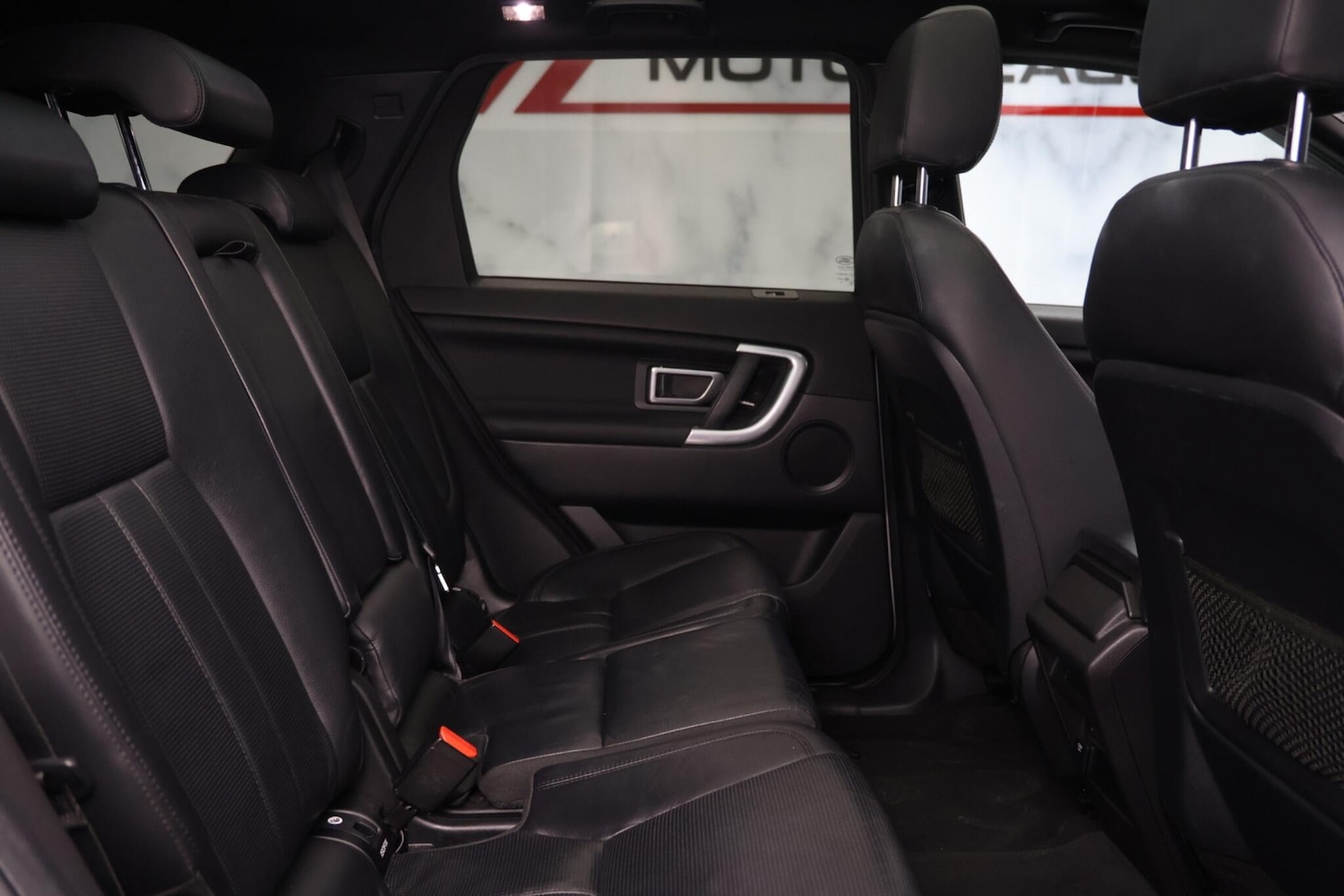 Used Land Rover Discovery Sport for sale - 77671832: Photo 40