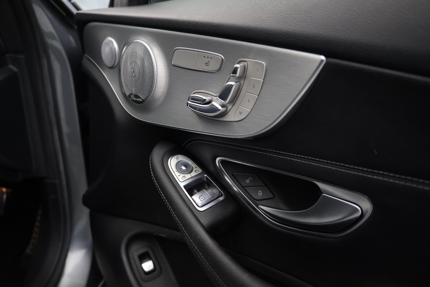 Used Mercedes-Benz C Class for sale - 77853836: Photo 16