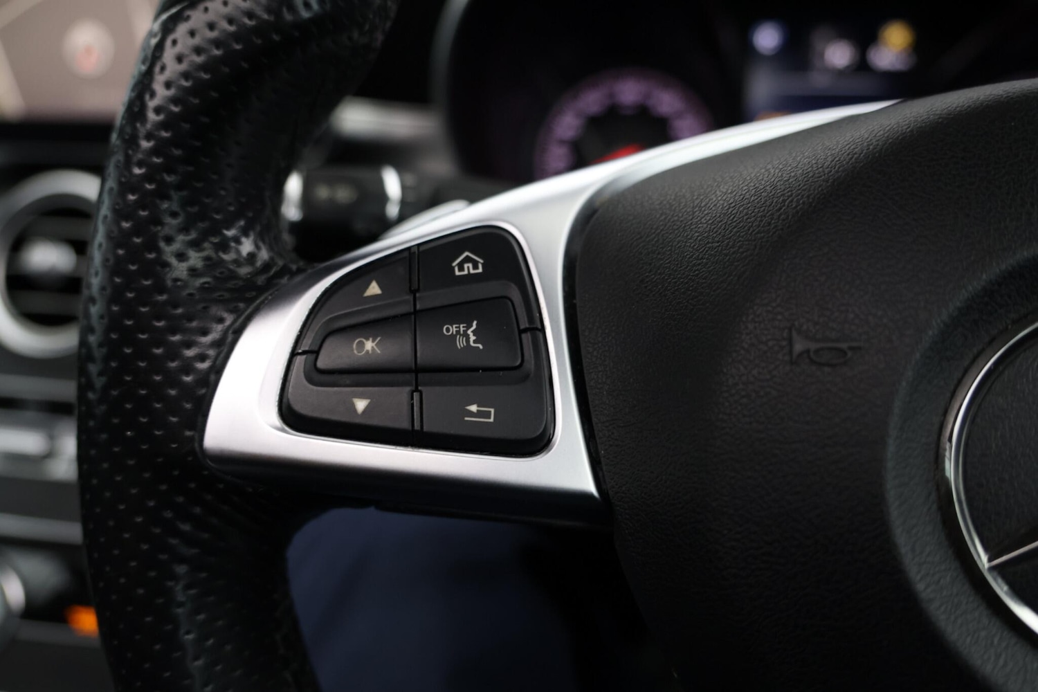 Used Mercedes-Benz C Class for sale - 77853836: Photo 35