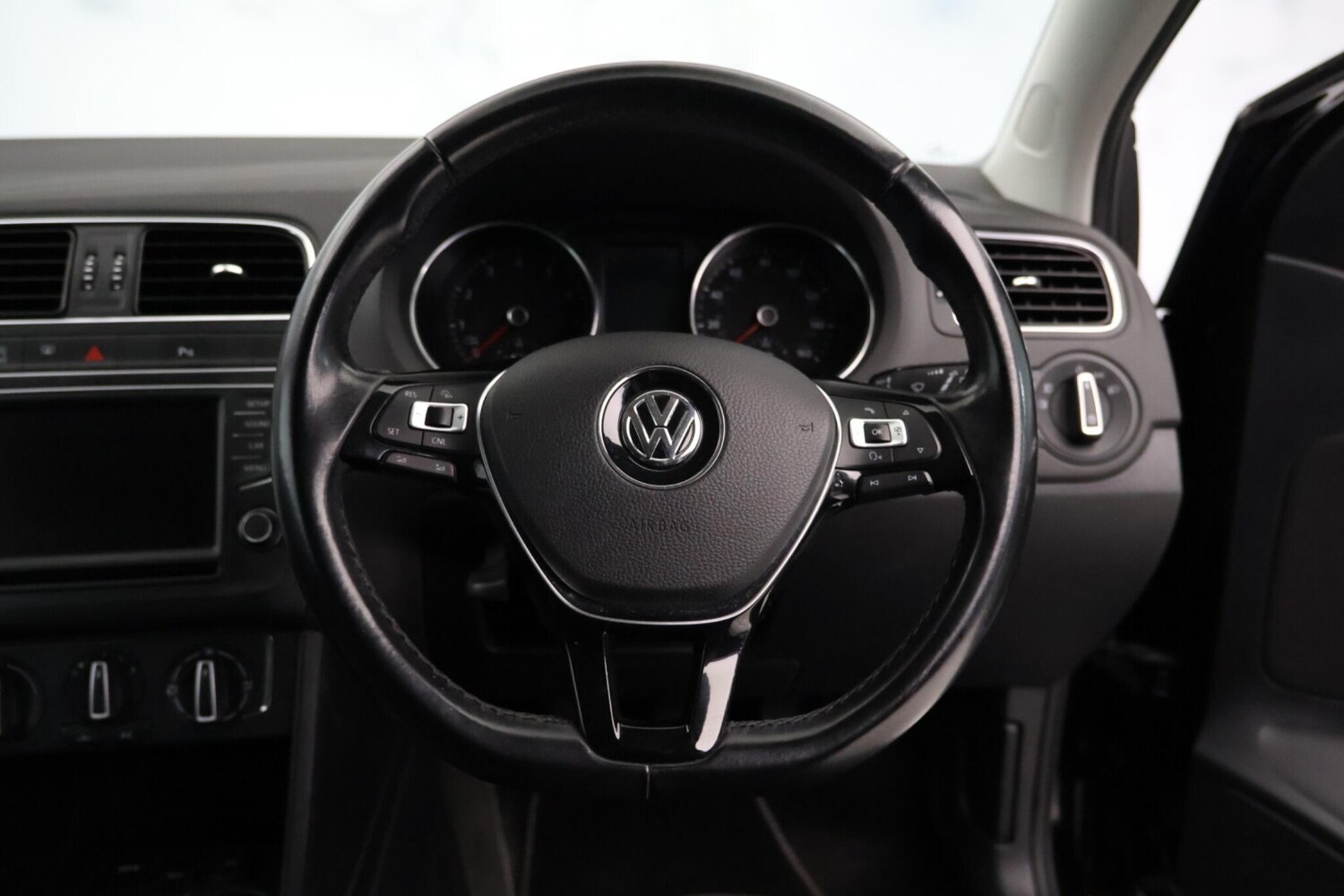 Used Volkswagen Polo for sale - 77908780: Photo 20