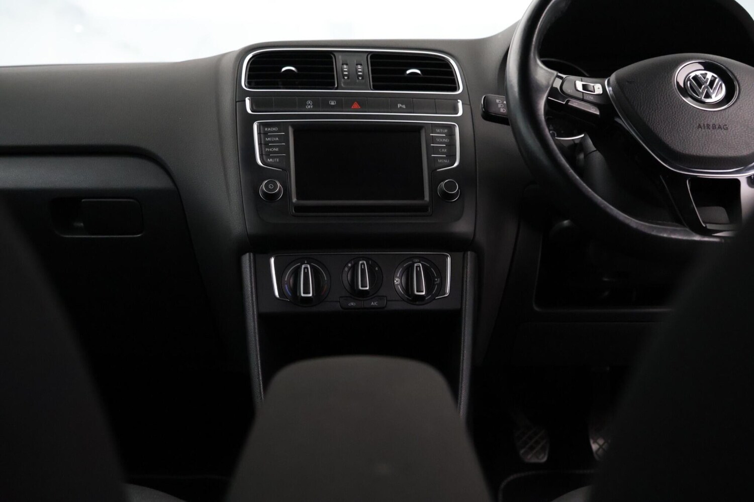 Used Volkswagen Polo for sale - 77908780: Photo 25