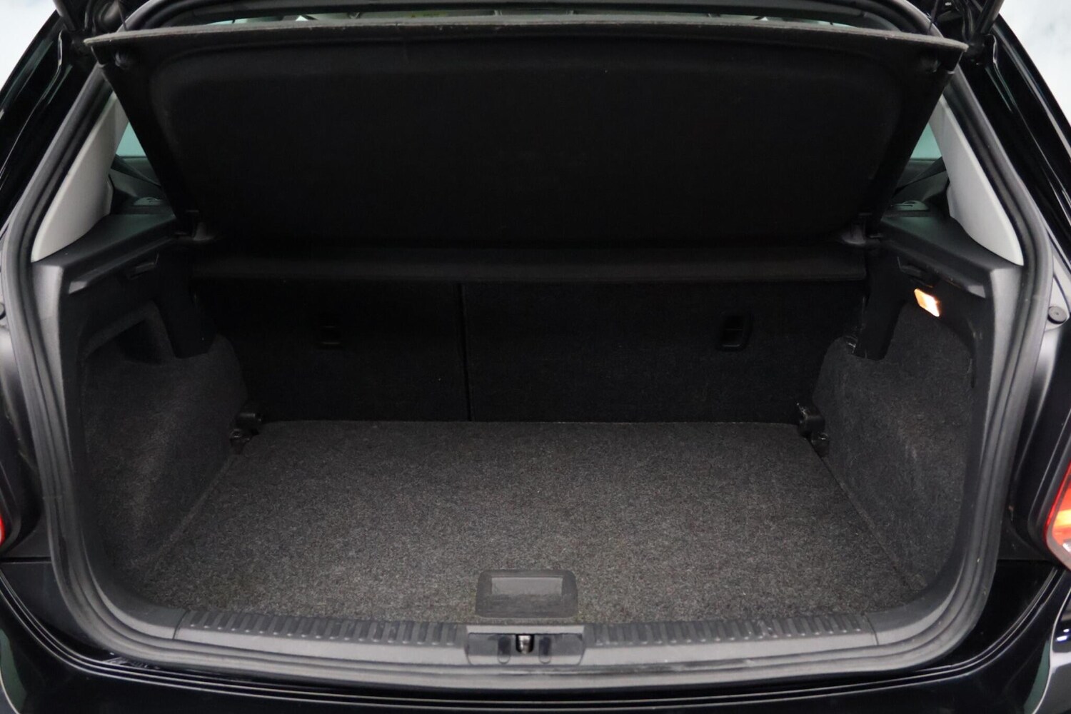 Used Volkswagen Polo for sale - 77908780: Photo 29