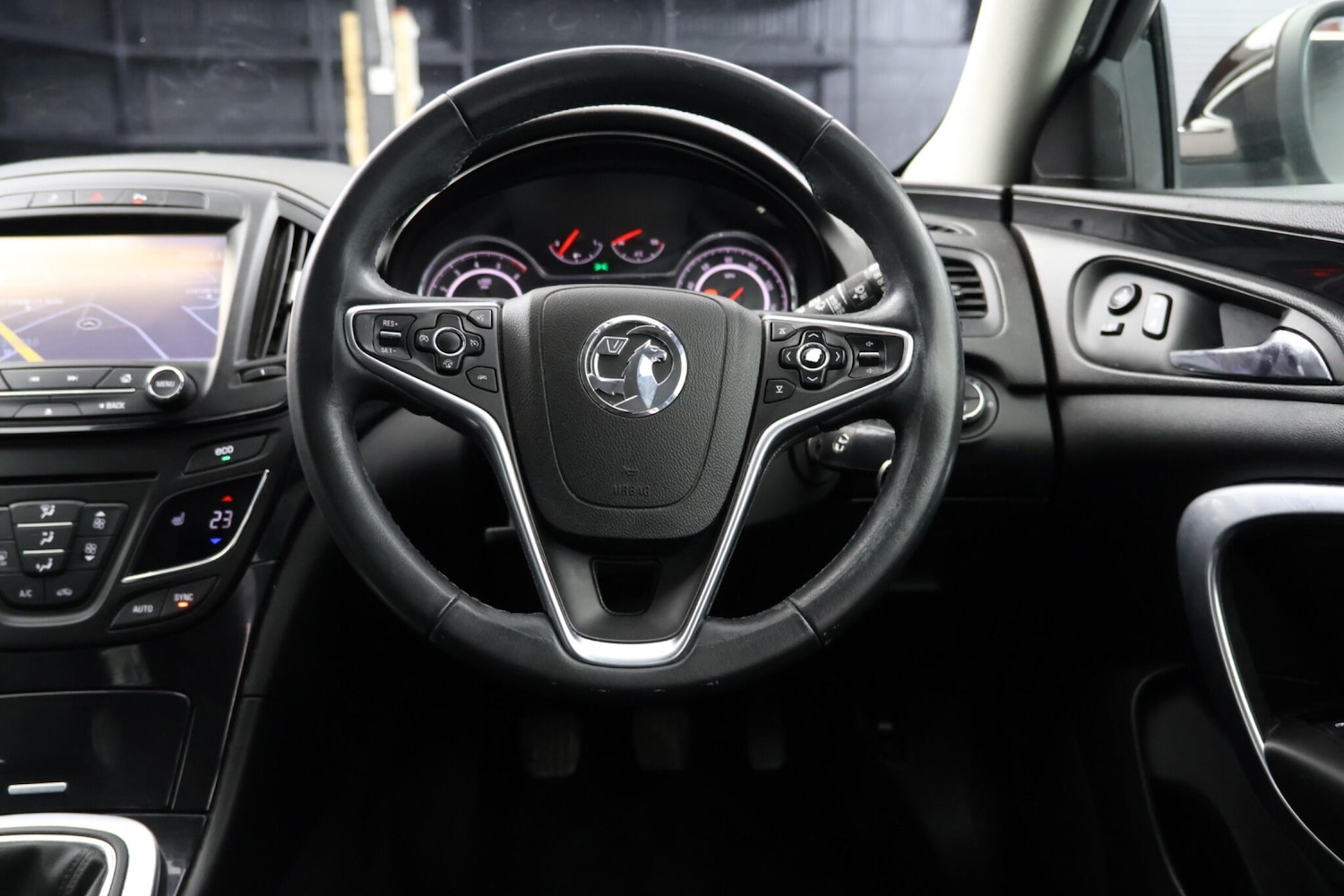 Used Vauxhall Insignia 2016 for sale - 77958298: Photo 21