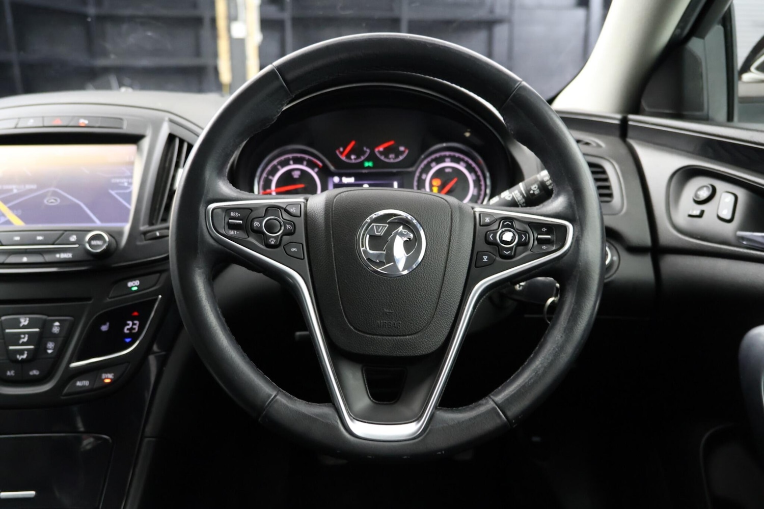 Used Vauxhall Insignia 2016 for sale - 77958298: Photo 22