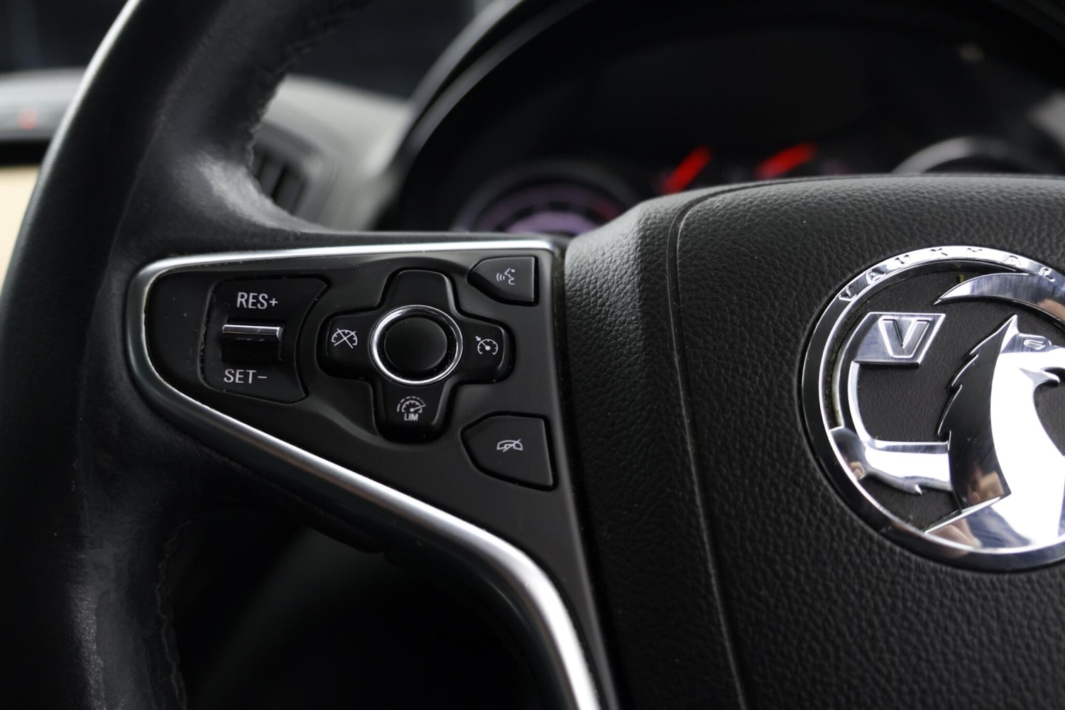 Used Vauxhall Insignia 2016 for sale - 77958298: Photo 23