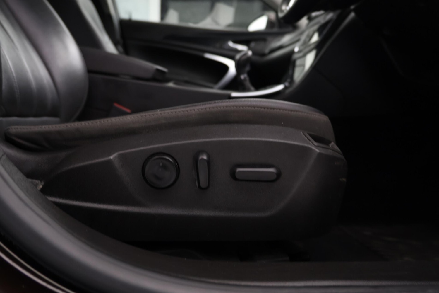 Used Vauxhall Insignia 2016 for sale - 77958298: Photo 28