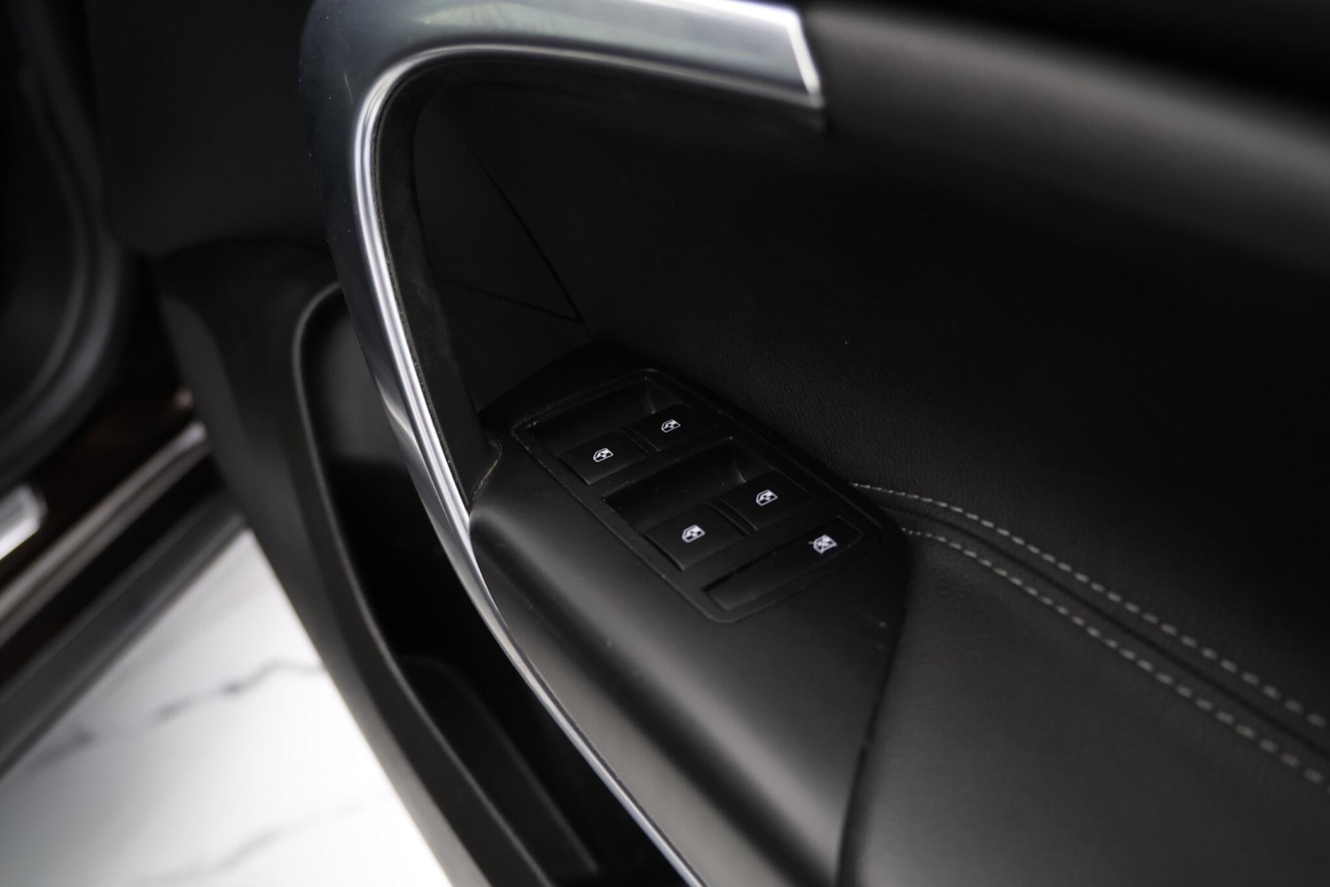 Used Vauxhall Insignia 2016 for sale - 77958298: Photo 33