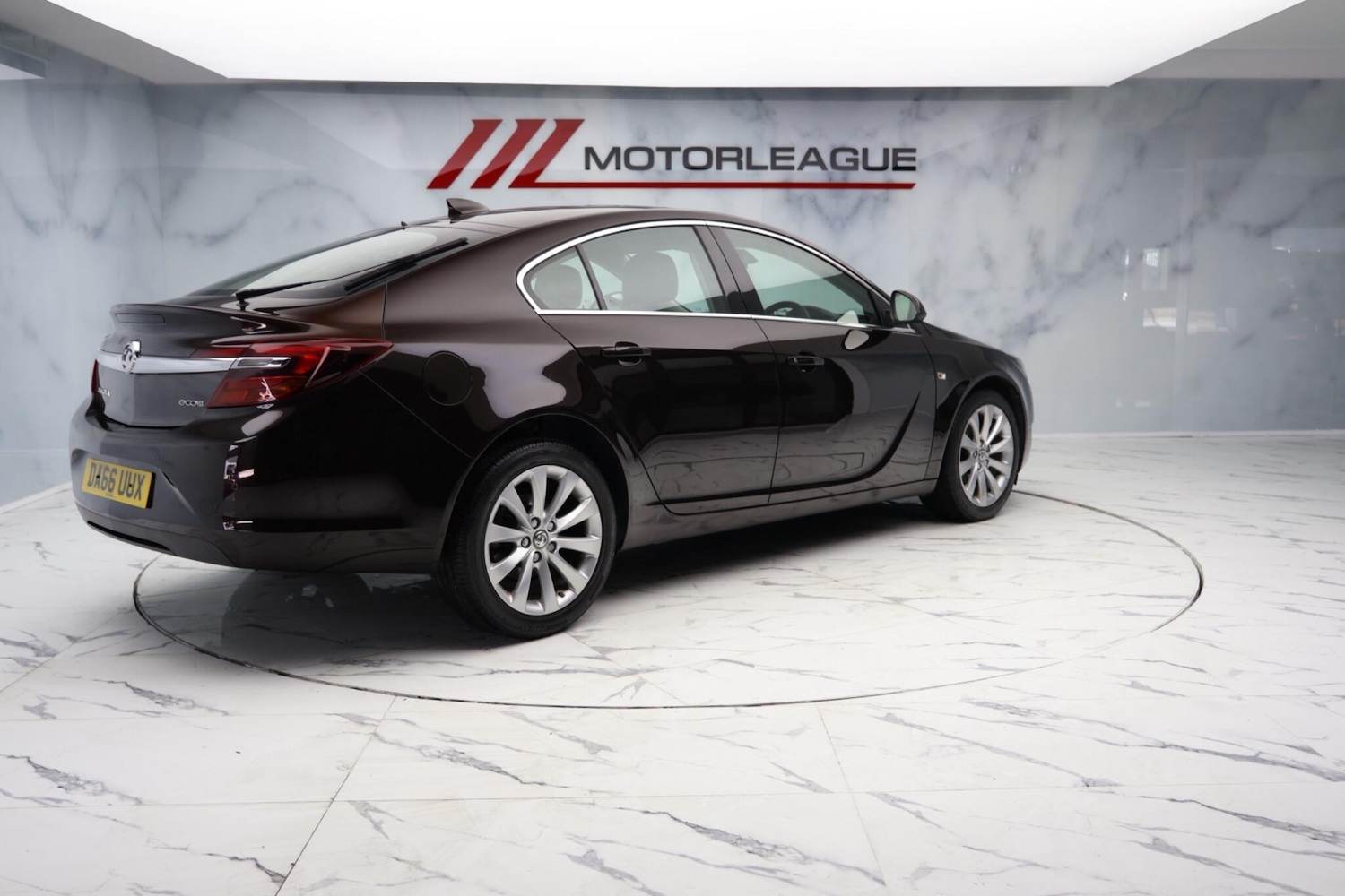 Used Vauxhall Insignia 2016 for sale - 77958298: Photo 8