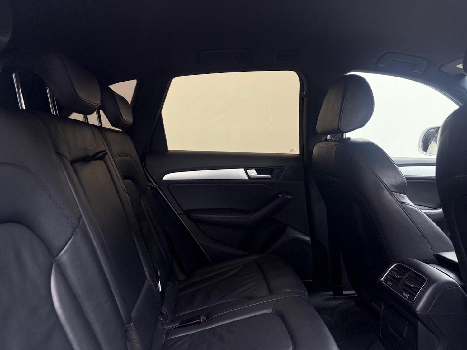 Used Audi Q5 2014 for sale - 77612960: Photo 33