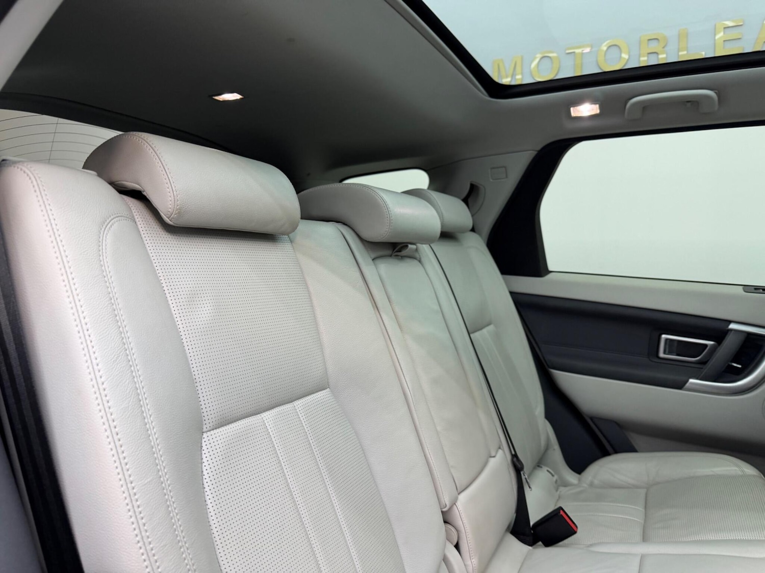 Used Land Rover Discovery Sport for sale - 77598141: Photo 35