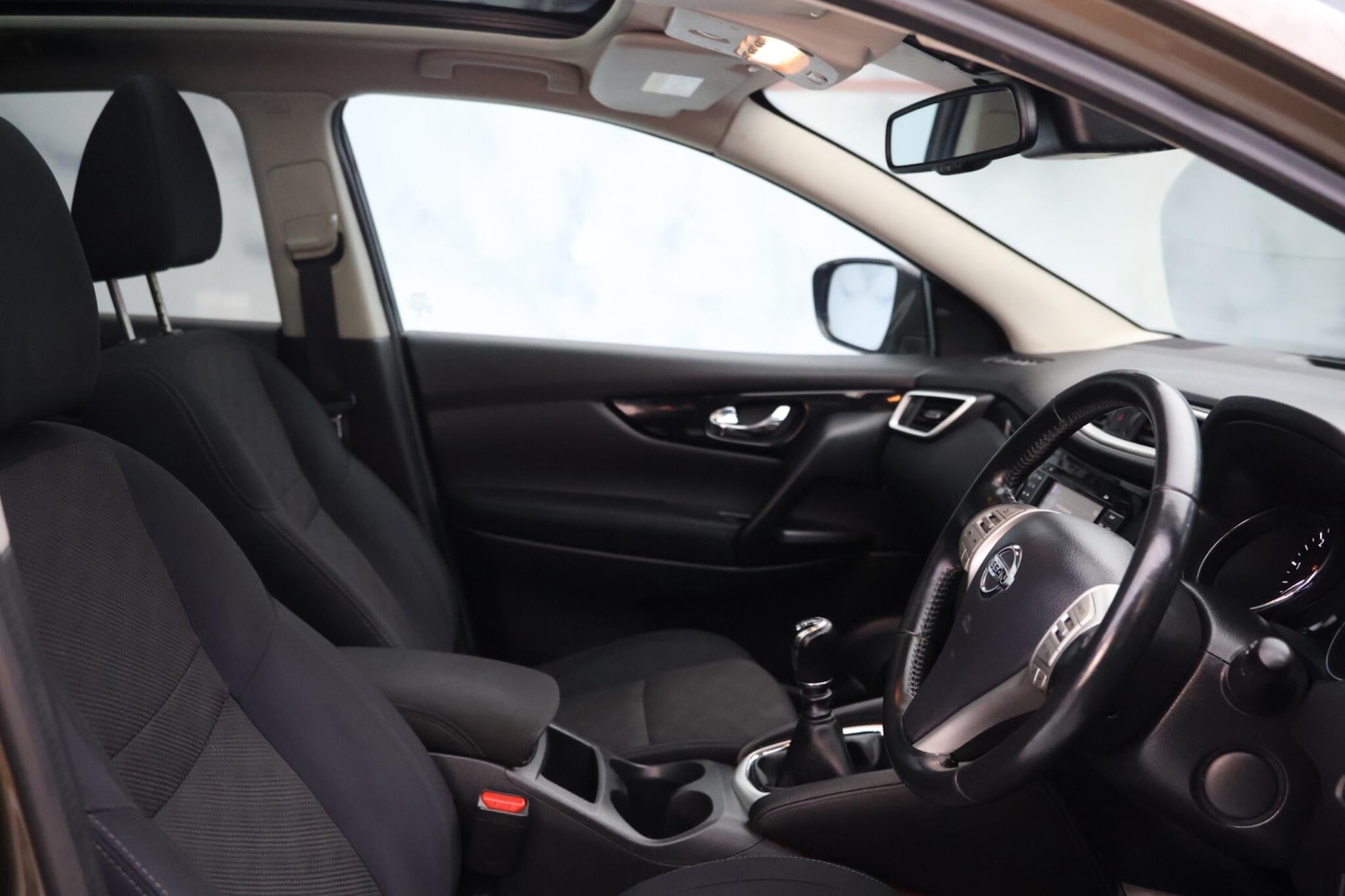 Used Nissan Qashqai 2014 for sale - 77709558: Photo 15