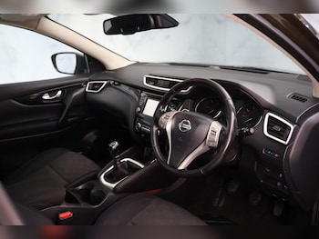 Used Nissan Qashqai 2014 for sale - 77709558: Photo