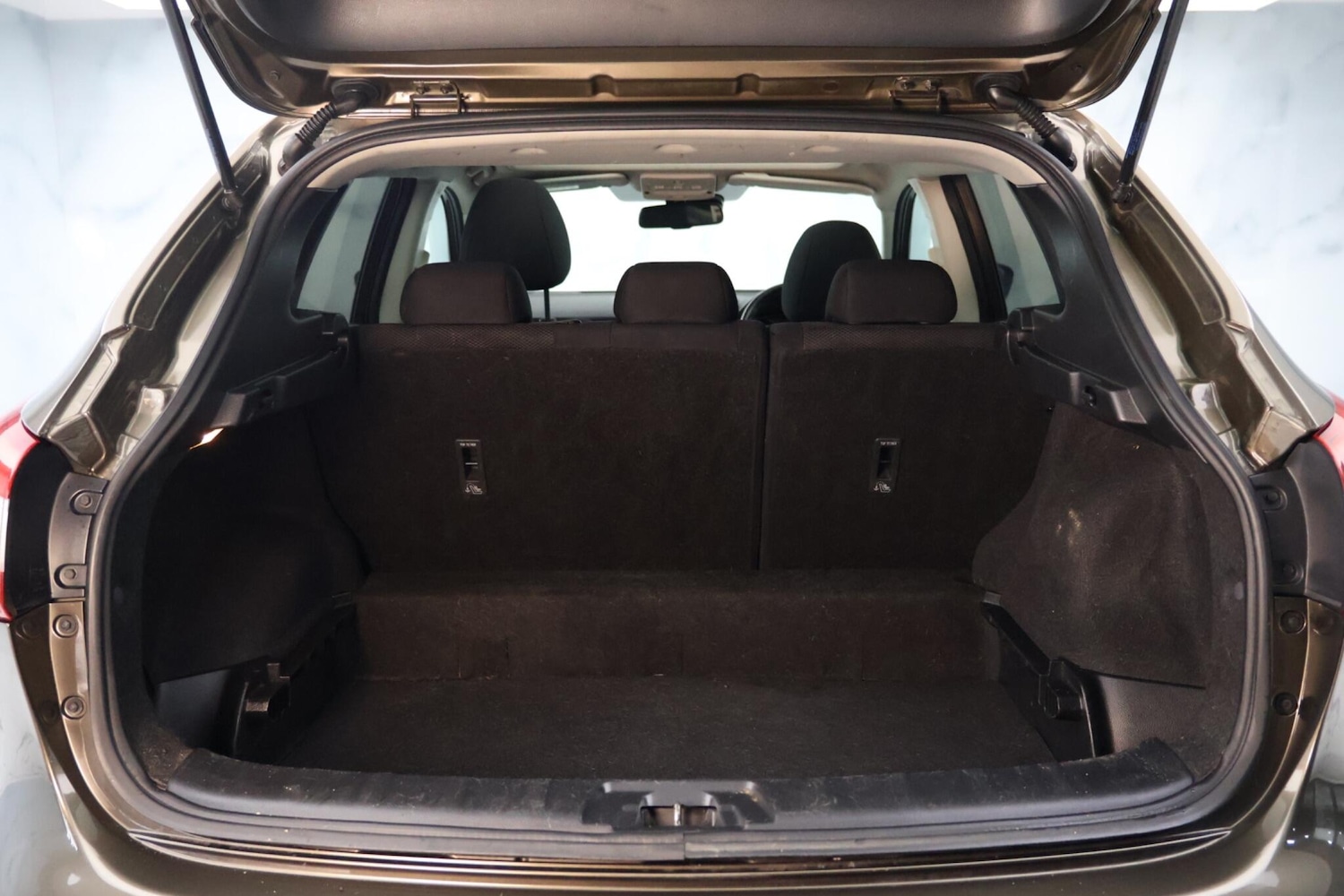 Used Nissan Qashqai 2014 for sale - 77709558: Photo 38