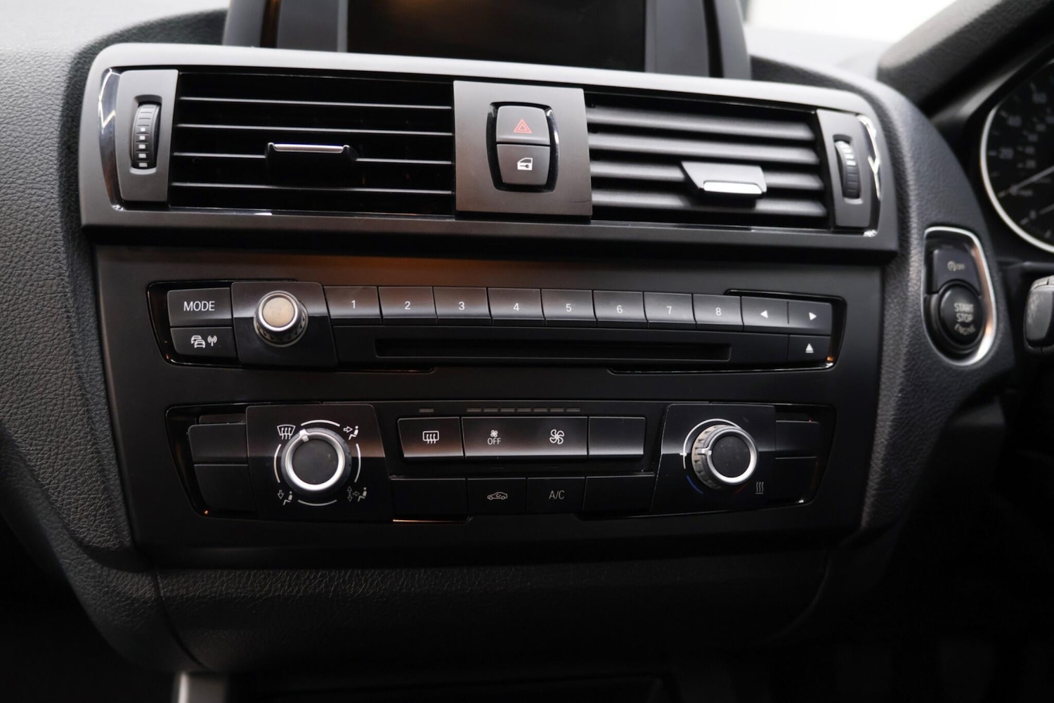 Used BMW 1 Series 2013 for sale - 77658776: Photo 30