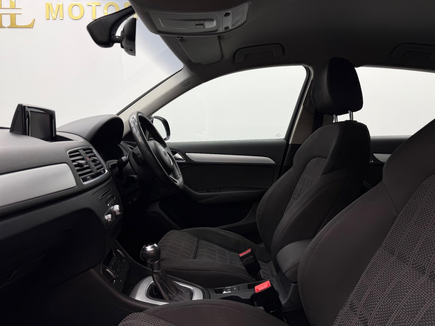 Used Audi Q3 for sale - 77598640: Photo 38