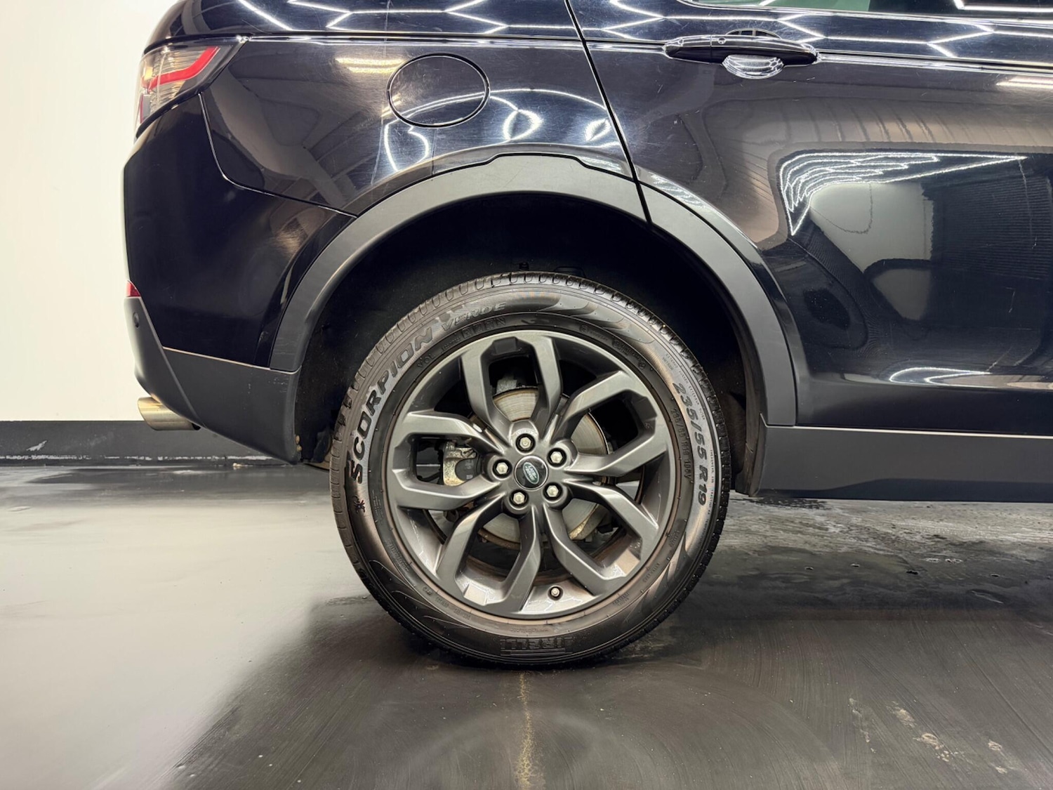 Used Land Rover Discovery Sport 2018 for sale - 77597727: Photo 24