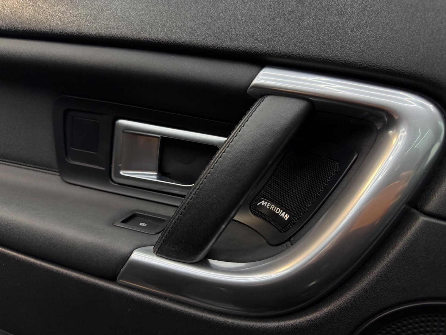 Used Land Rover Discovery Sport 2018 for sale - 77597727: Photo 47