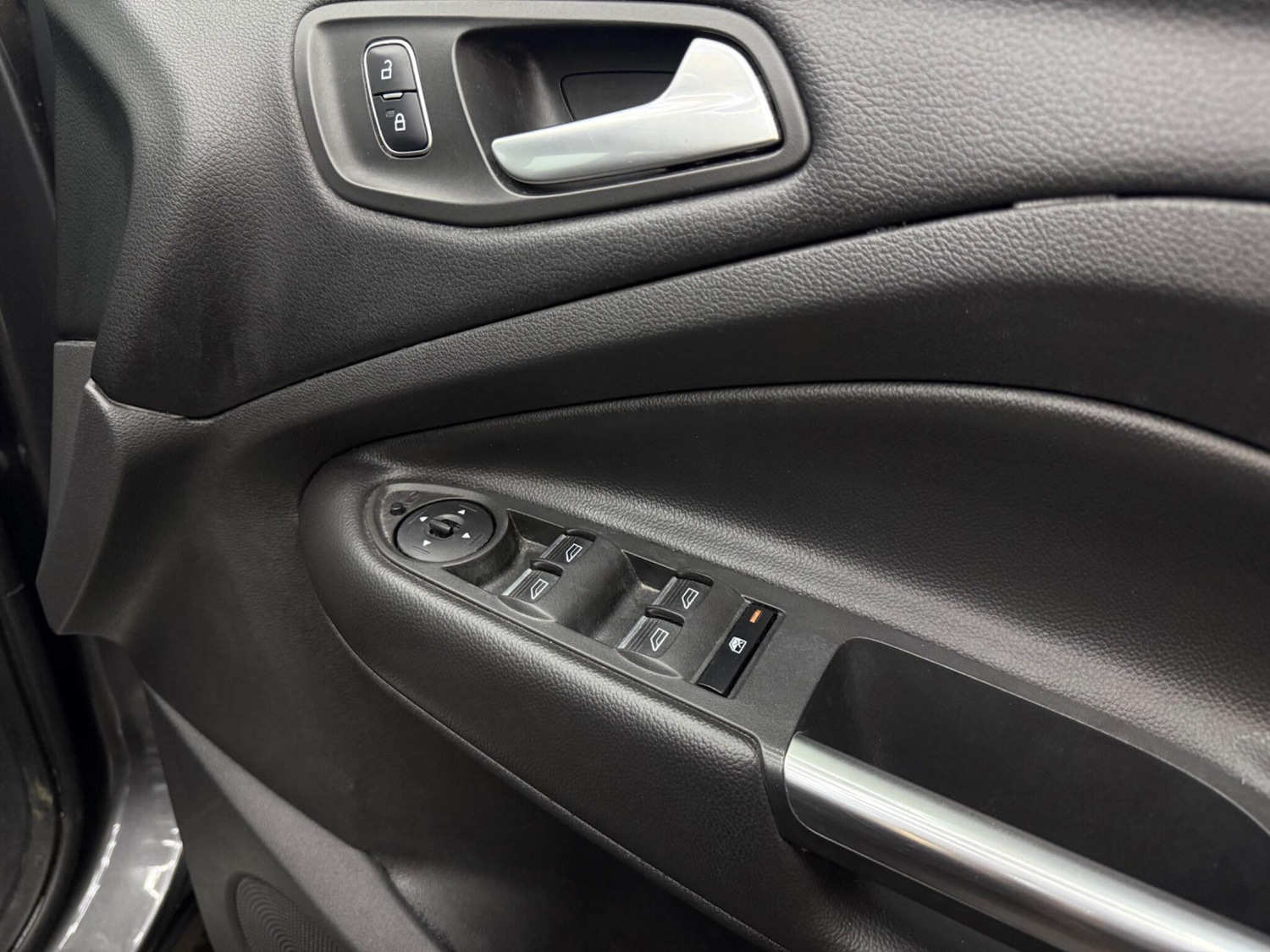 Used Ford Kuga for sale - 77598667: Photo 22