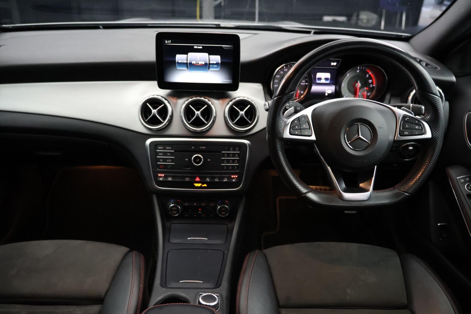 Used Mercedes-Benz GLA 2016 for sale - 77794093: Photo 11