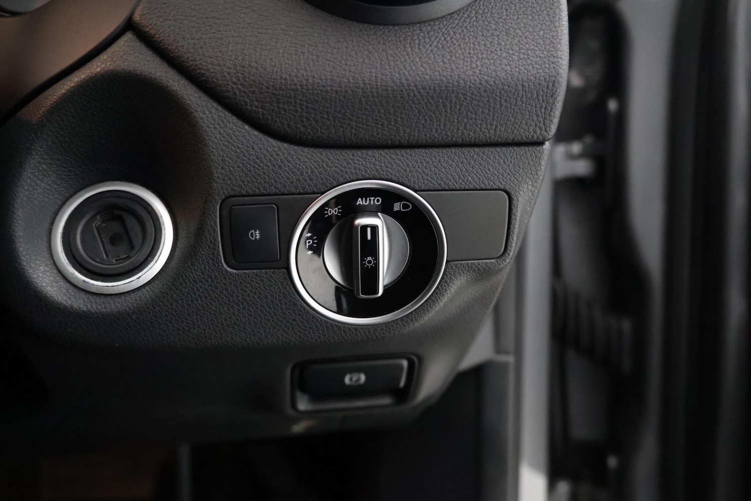 Used Mercedes-Benz GLA 2016 for sale - 77794093: Photo 27