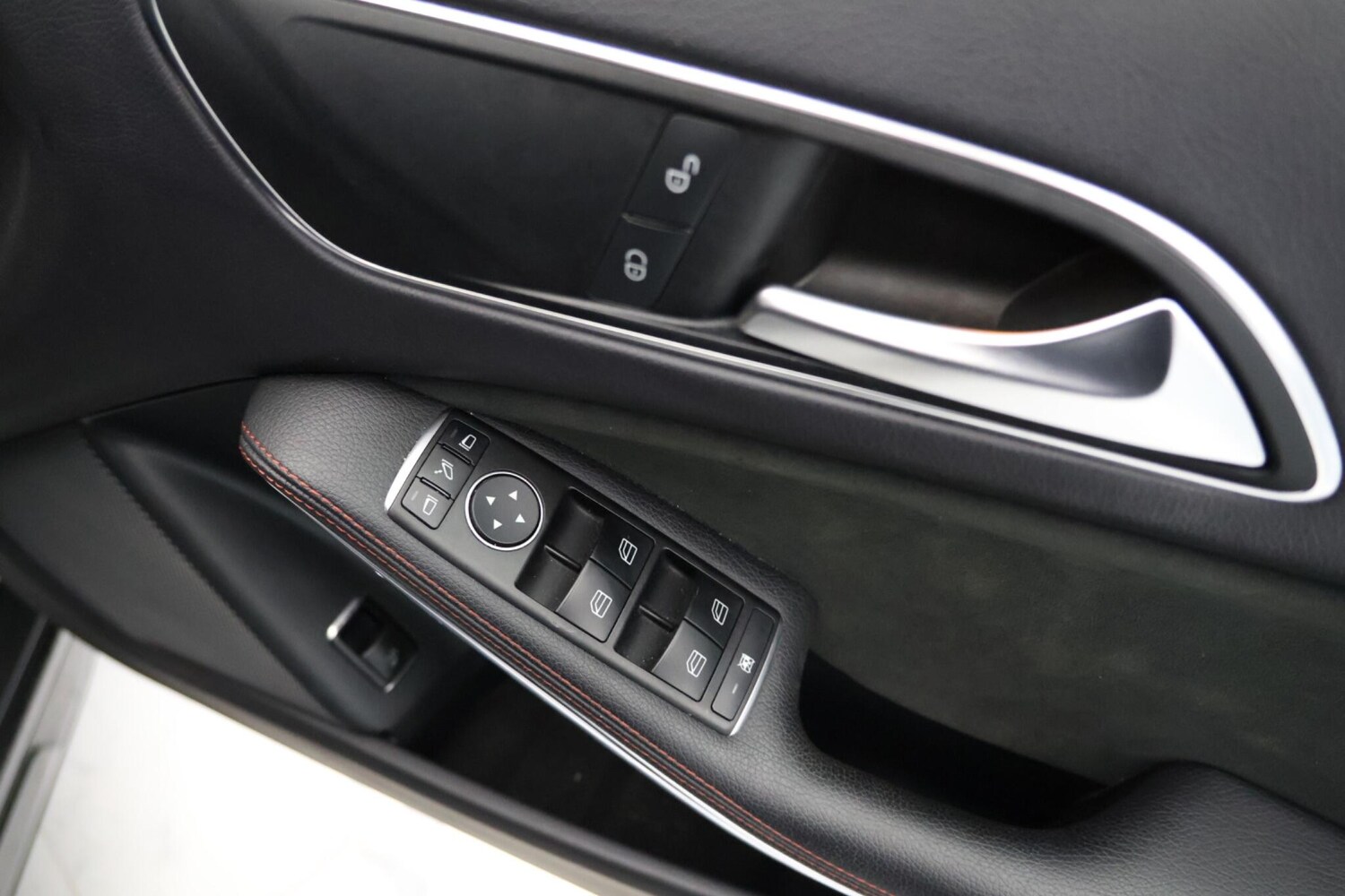 Used Mercedes-Benz GLA 2016 for sale - 77794093: Photo 31