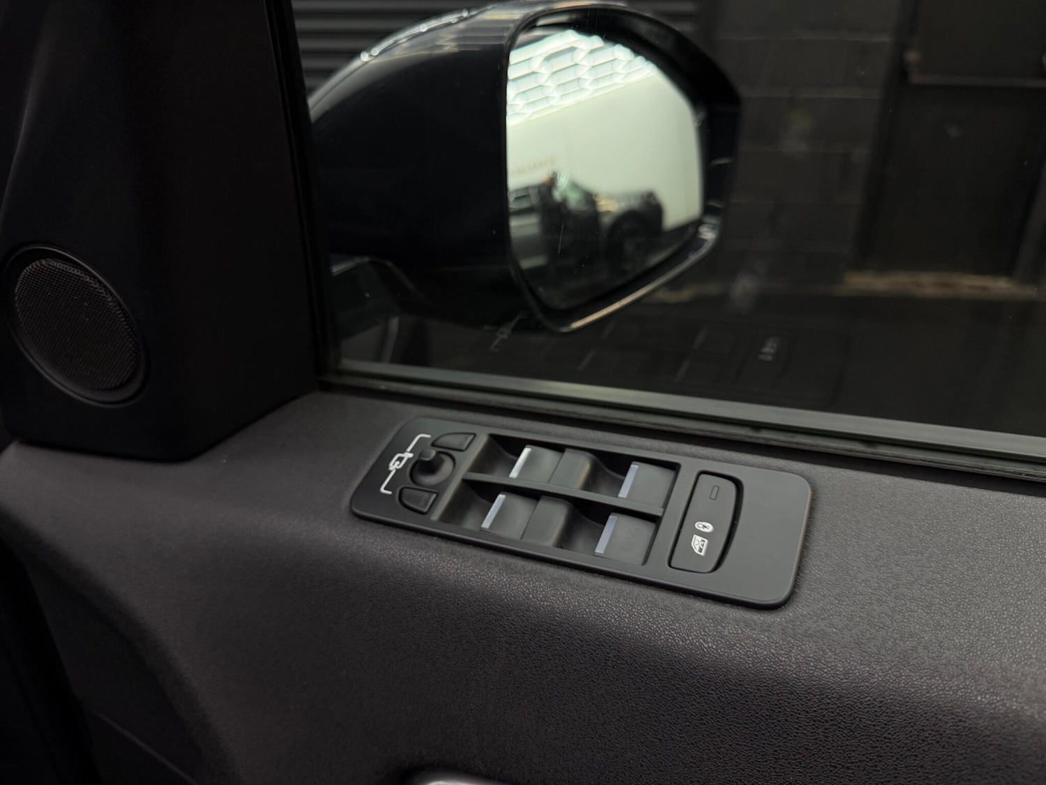 Used Land Rover Discovery Sport for sale - 77598592: Photo 34