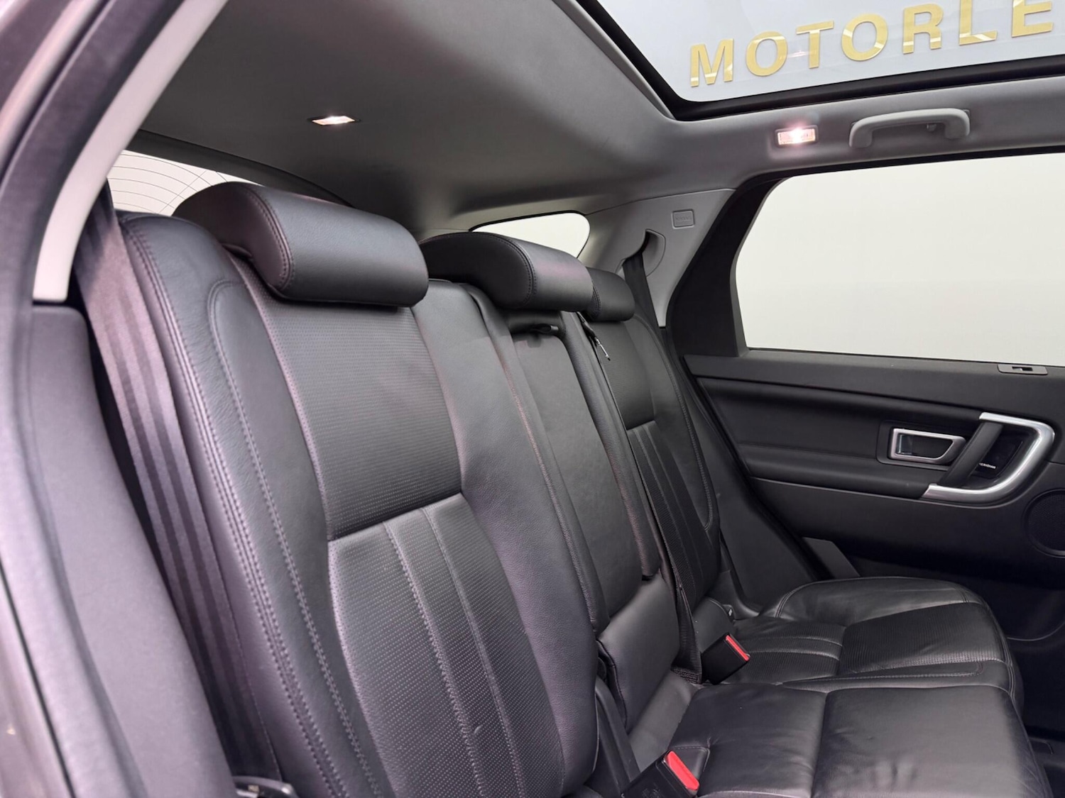 Used Land Rover Discovery Sport for sale - 77598592: Photo 37