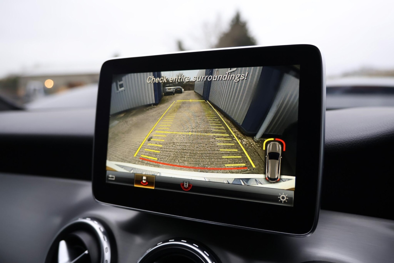 Used Mercedes-Benz GLA for sale - 77598924: Photo 33