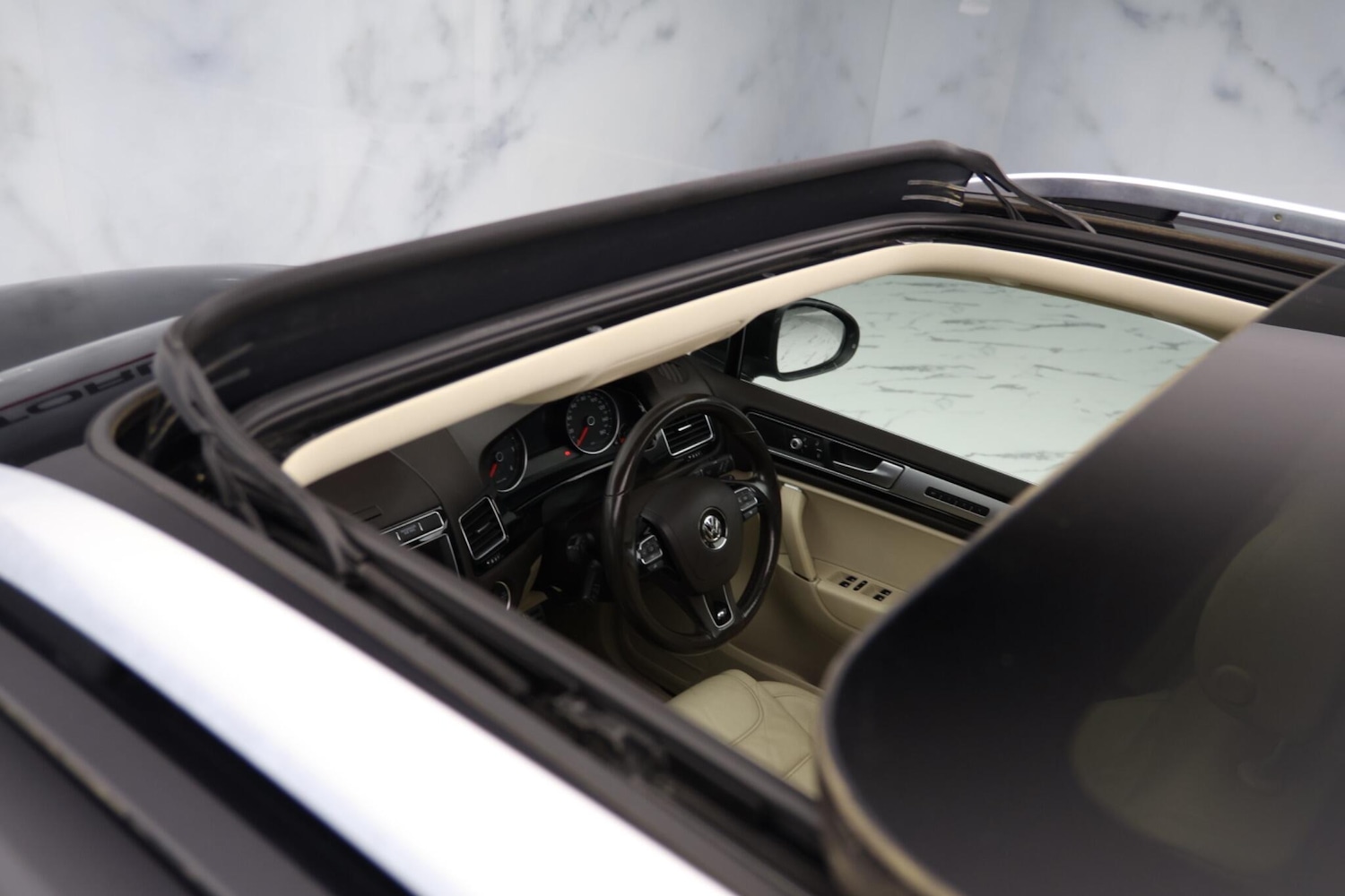 Used Volkswagen Touareg for sale - 77958287: Photo 12