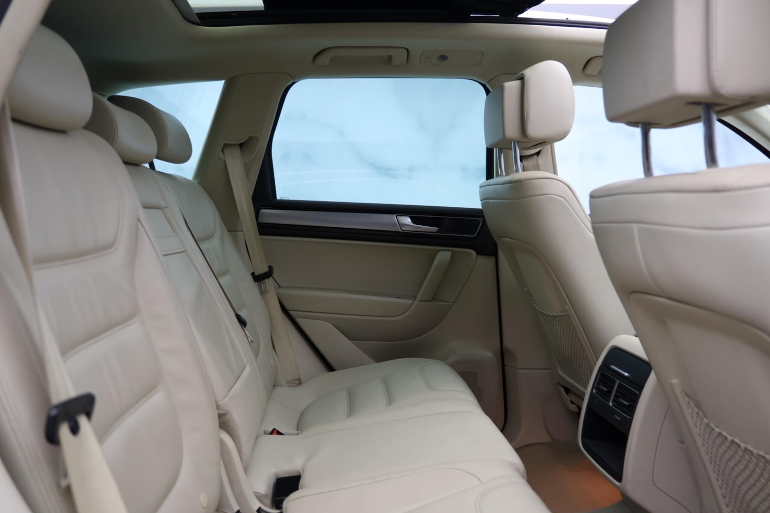 Used Volkswagen Touareg for sale - 77958287: Photo 23