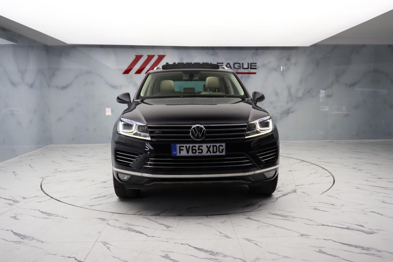 Used Volkswagen Touareg for sale - 77958287: Photo 3