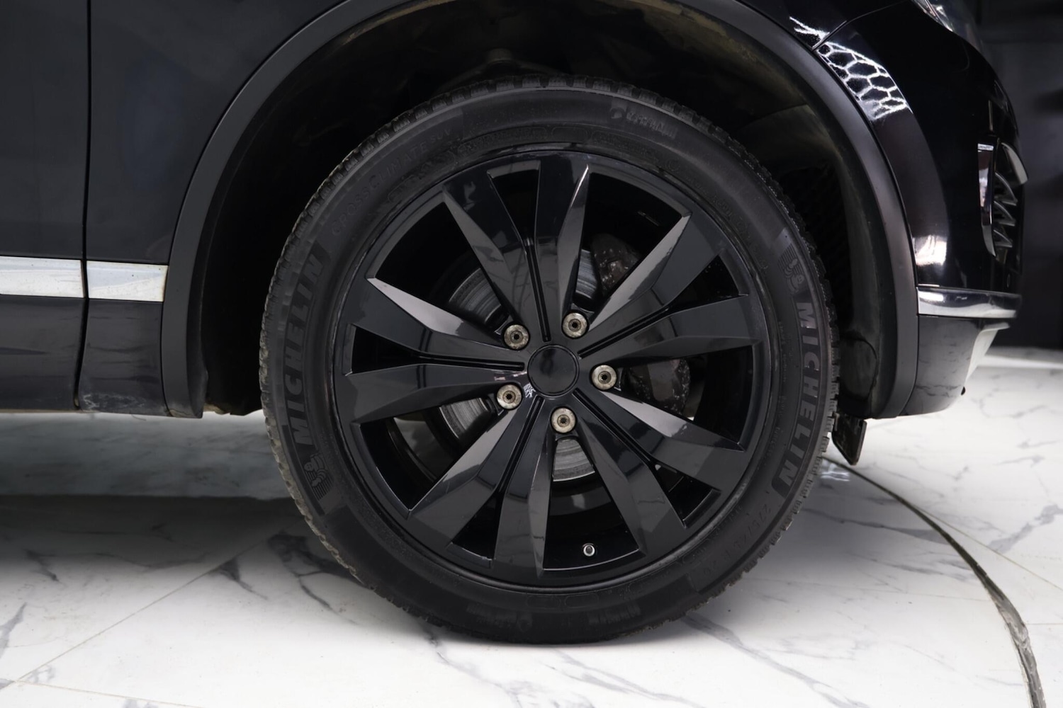 Used Volkswagen Touareg for sale - 77958287: Photo 44