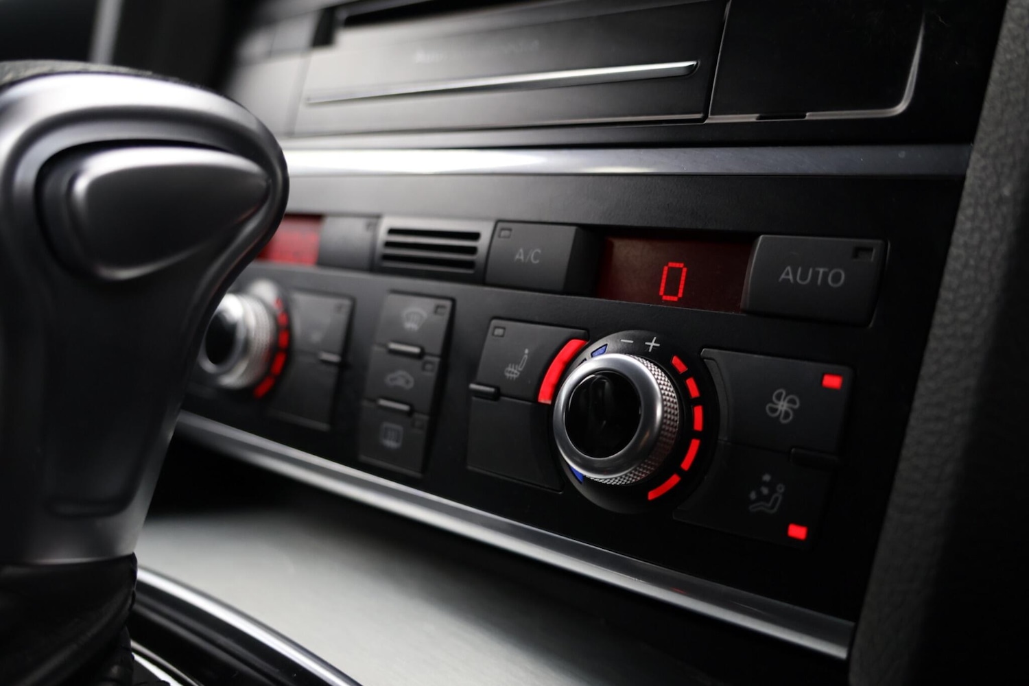 Used Audi Q7 2013 for sale - 78034365: Photo 30