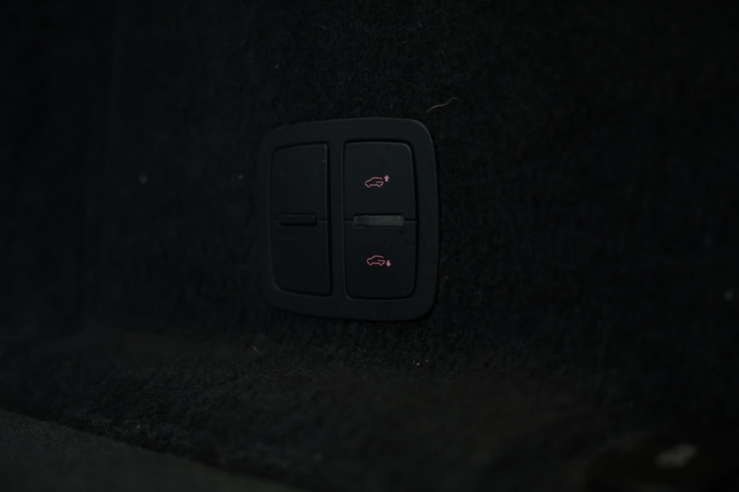 Used Audi Q7 2013 for sale - 78034365: Photo 41