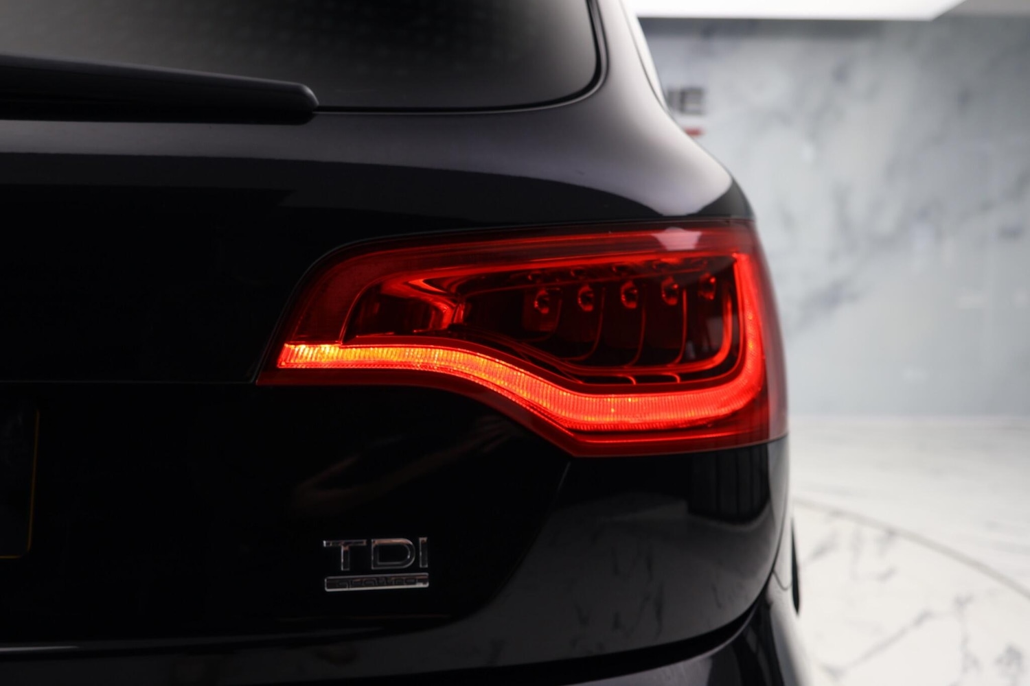 Used Audi Q7 2013 for sale - 78034365: Photo 46