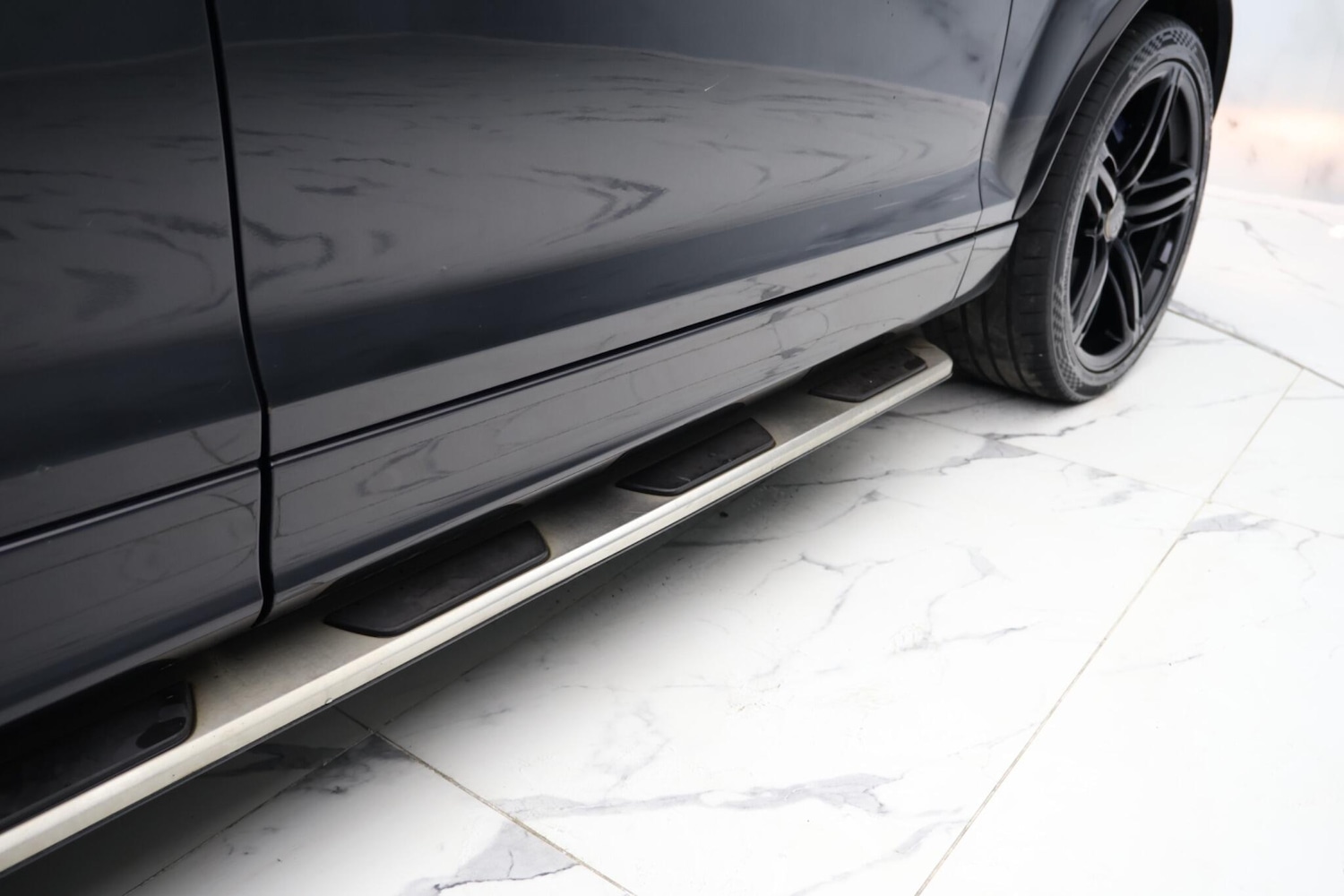 Used Audi Q7 2013 for sale - 78034365: Photo 54