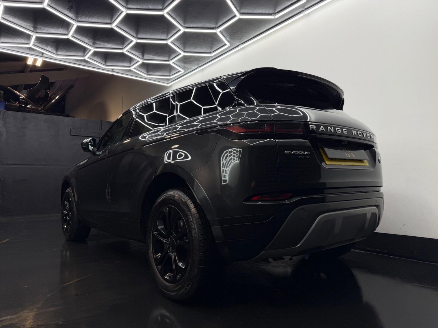 Used Land Rover Range Rover Evoque 2019 for sale - 77598576: Photo 10