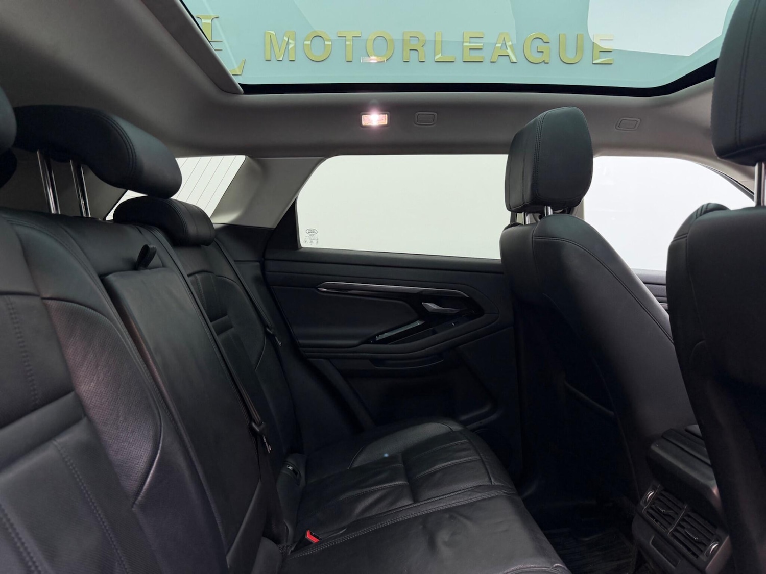 Used Land Rover Range Rover Evoque 2019 for sale - 77598576: Photo 31