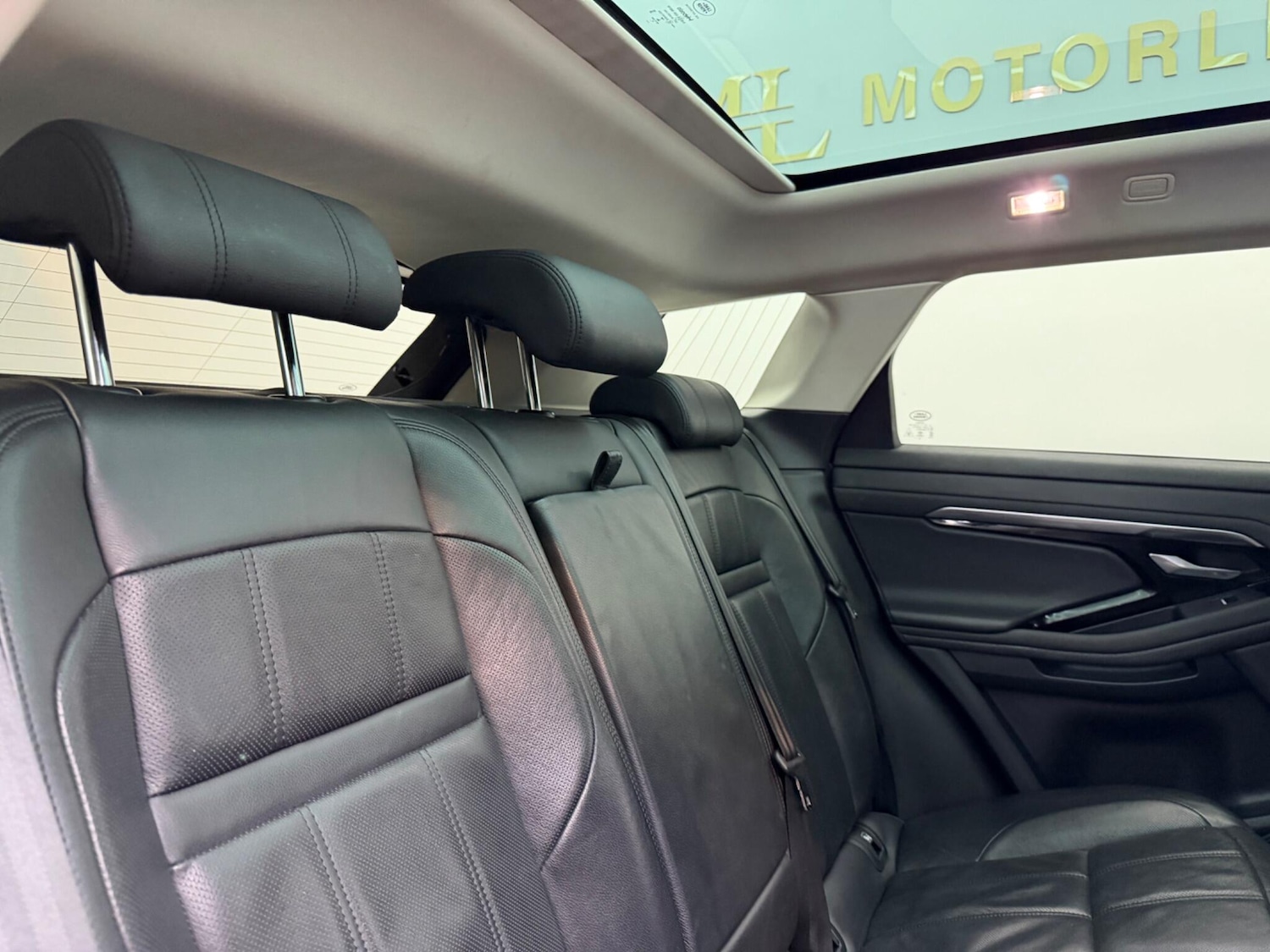 Used Land Rover Range Rover Evoque 2019 for sale - 77598576: Photo 33