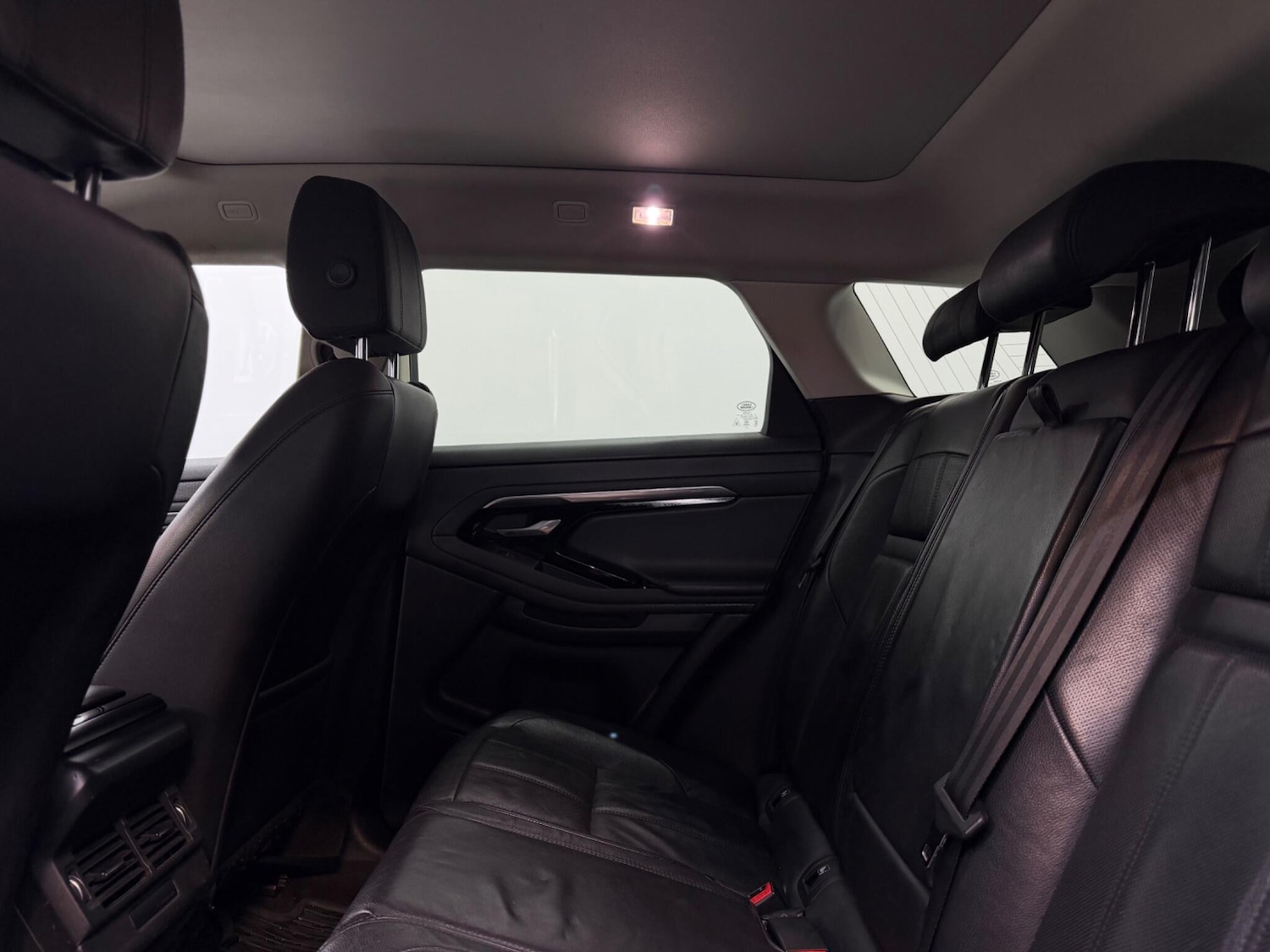 Used Land Rover Range Rover Evoque 2019 for sale - 77598576: Photo 41