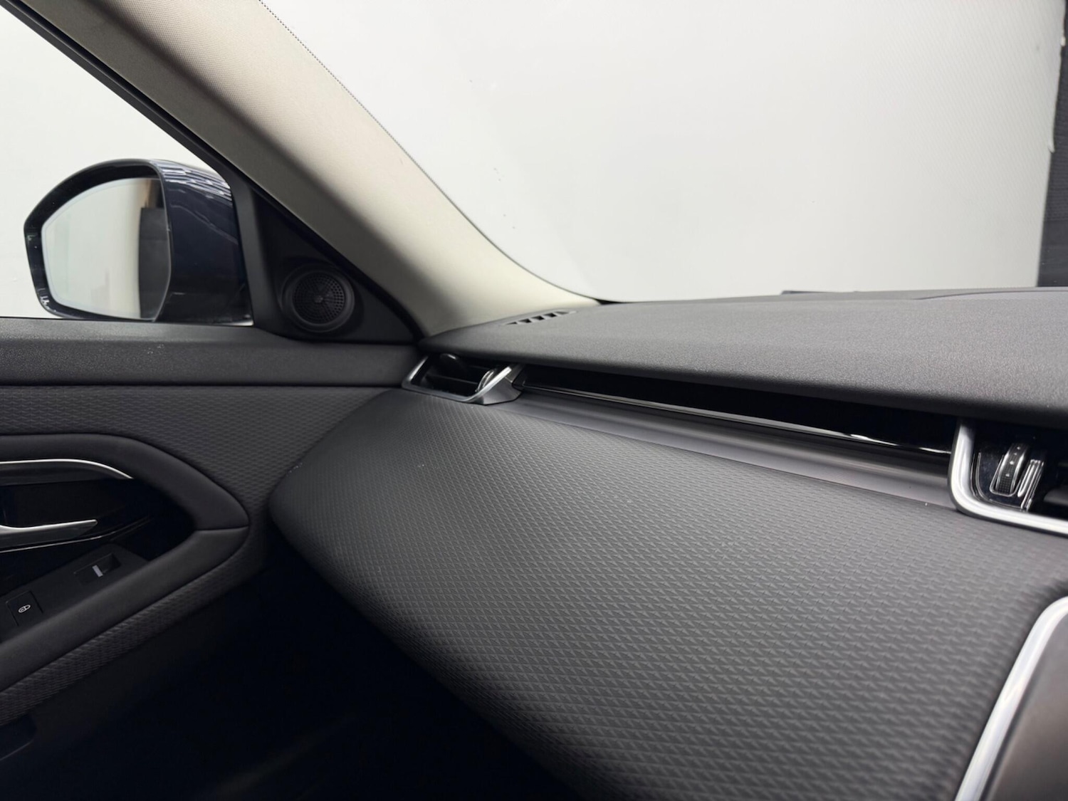 Used Land Rover Range Rover Evoque 2019 for sale - 77598576: Photo 46