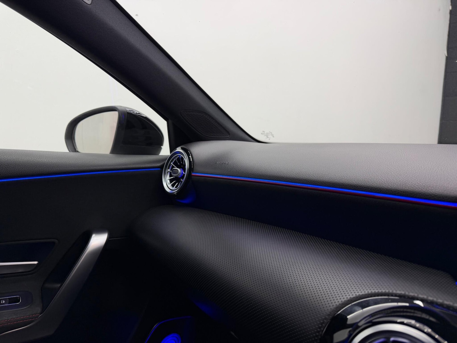 Used Mercedes-Benz A-Class for sale - 77598298: Photo 59